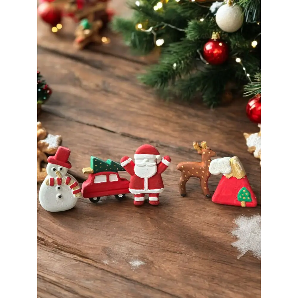 Christmas Figurine Coloring Kit | Paint Your Own Fridge Magnet | SPLASH DIY by Splash Arts - Festival